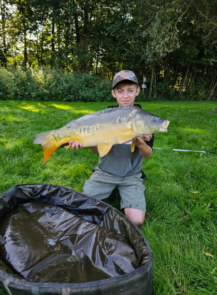 Sezon 2025 WhatsApp 89